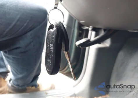 2002 Nissan Quest Gxe from USA, damaged, VIN 4N2ZN15T42D819118